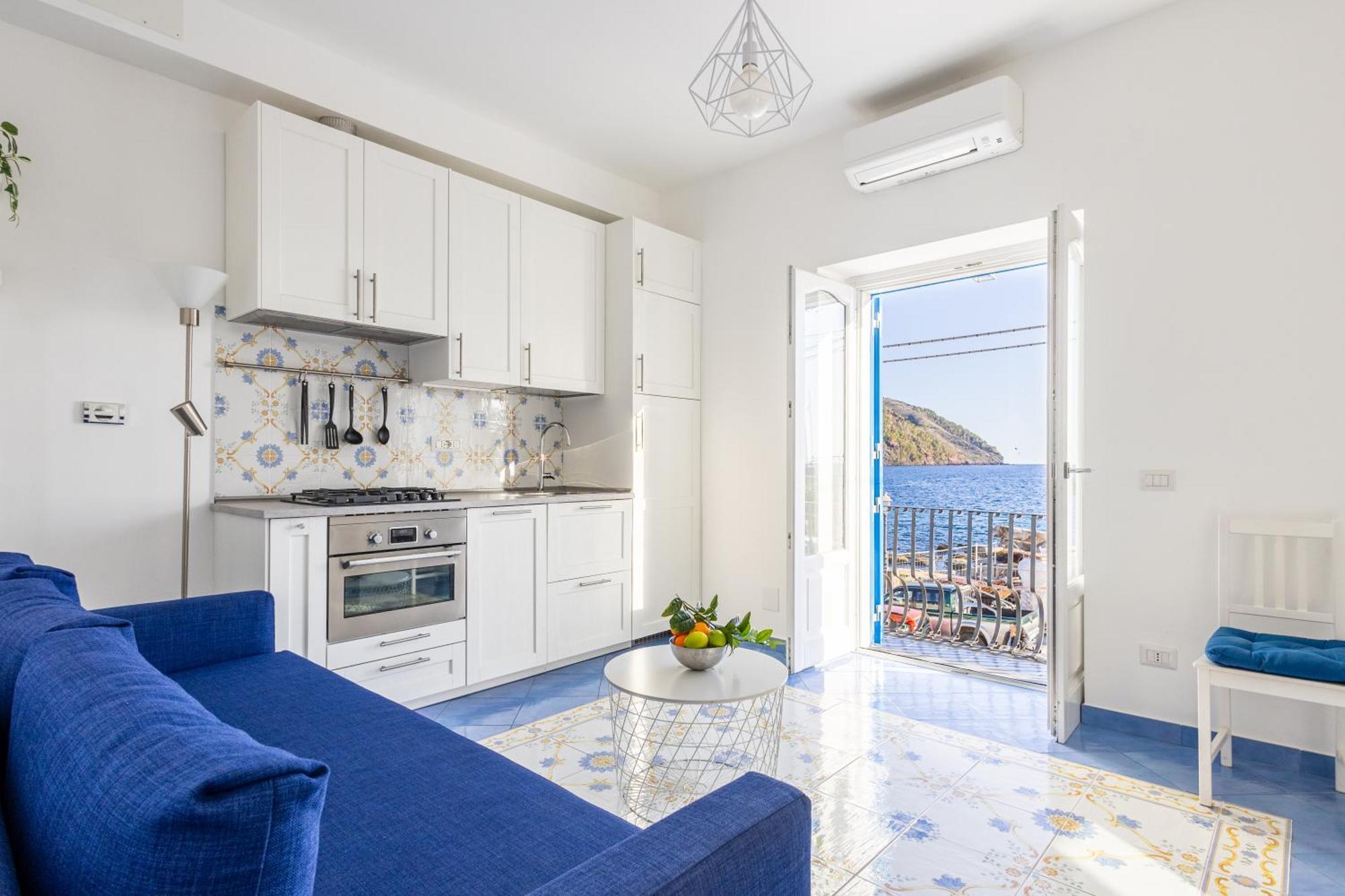 Luxury Apartments Caucich Città di Lipari Esterno foto